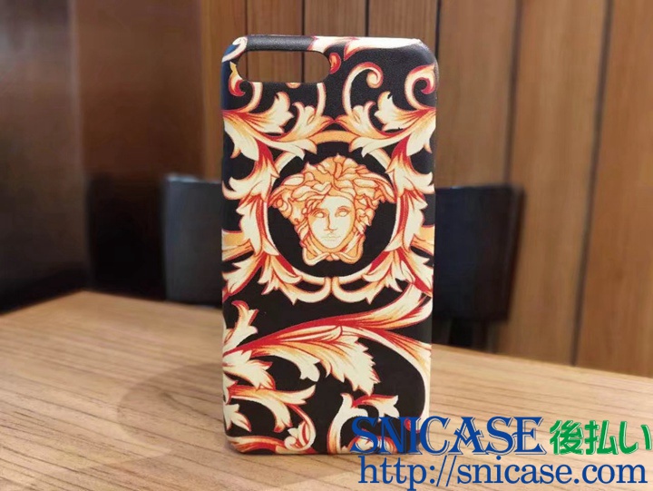 VERSACE iphone8plusケース ロゴ付き