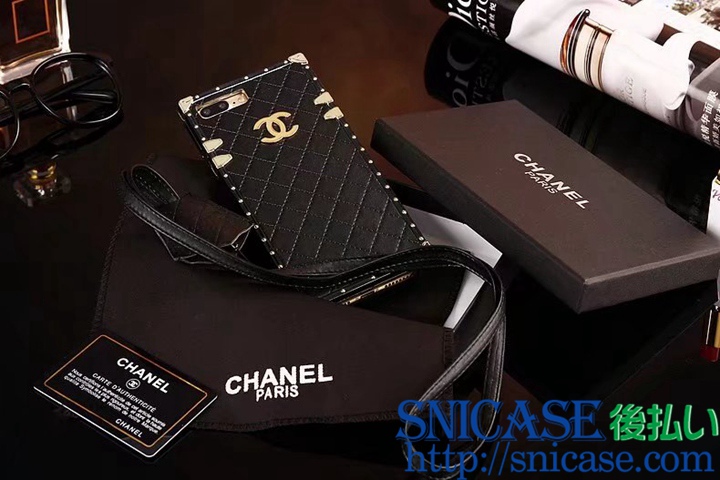 iPhone8ケース CHANEL セレブ愛用