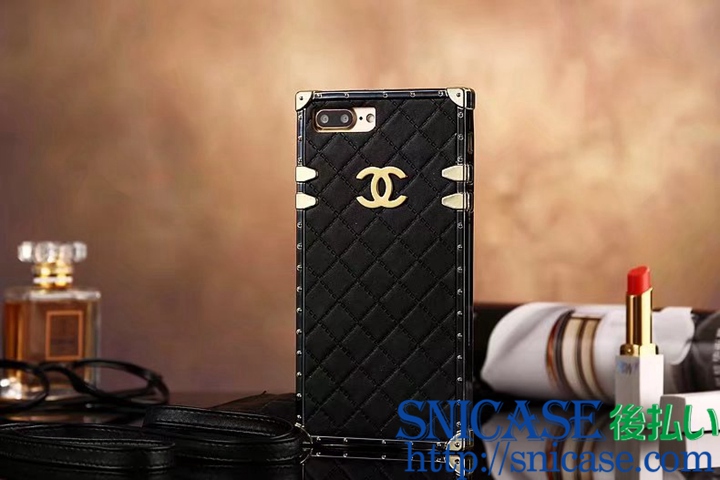 iPhone8ケース CHANEL セレブ愛用