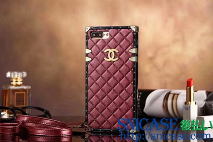 iPhone8ケース CHANEL セレブ愛用