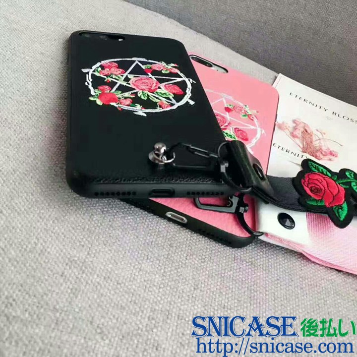 iphone8ケース Vetements 芸能人愛用