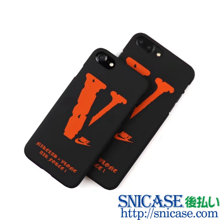 ヴィーローン フラグメント・デザイン iphoneカバー 発売
