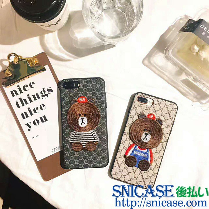 モスキーノ iphone8ケース 芸能人愛用