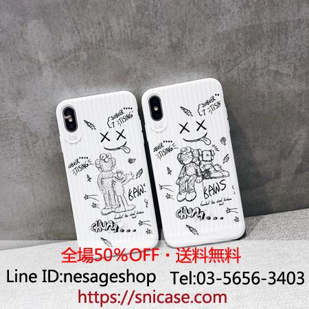 カウズ iPHONE 11 PROケース カップル用