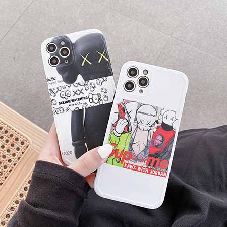 iPhone12 Mini Kaws 女子スマホカバー