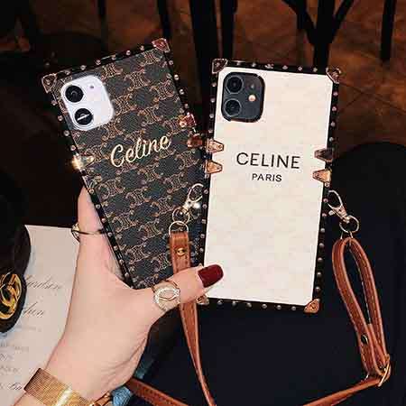 iPhone12Miniカバー セリーヌ 芸能人