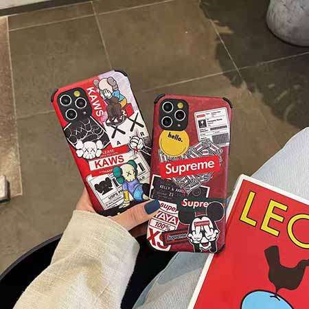 iPhone12ケース Kaws アニメ風