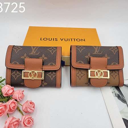 二つ折り財布 vuitton