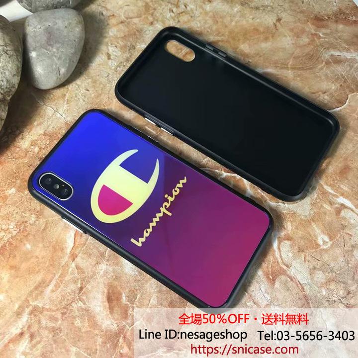 チャンピオン iPhone11/12 夜光ケース
