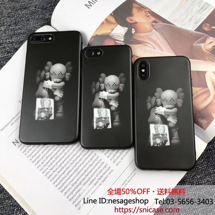 カウズ Kaws iPhoneXR バー