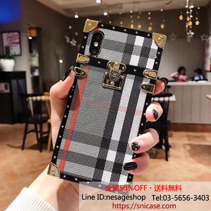 BURBERRY 携帯カバーiPhoneX