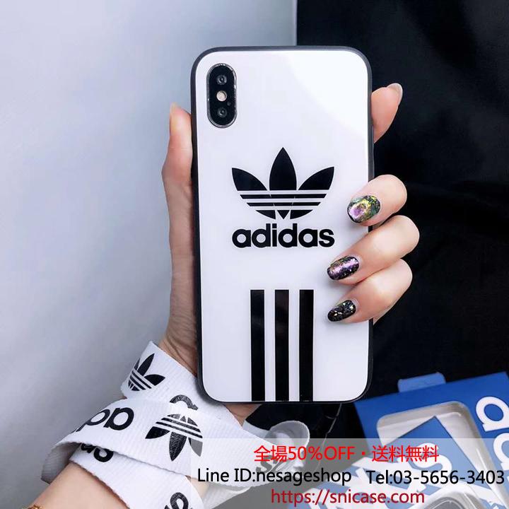 アディダス iphone8/8plusケース 人気