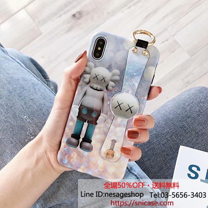 カウズ ベルト付きケースiphonex