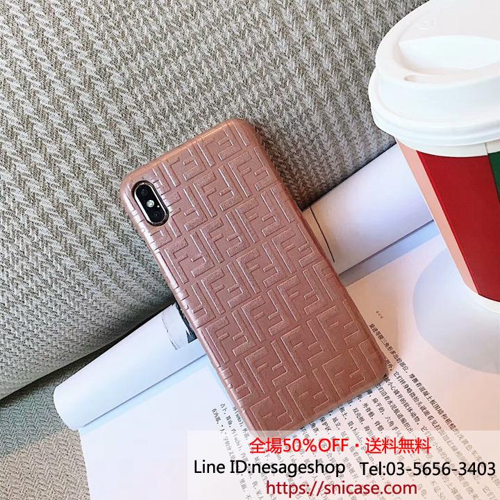 iPhoneXS Maxカバー フェンディ