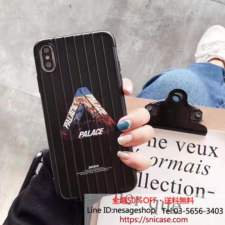 アイフォンxr スマホカバー パレス