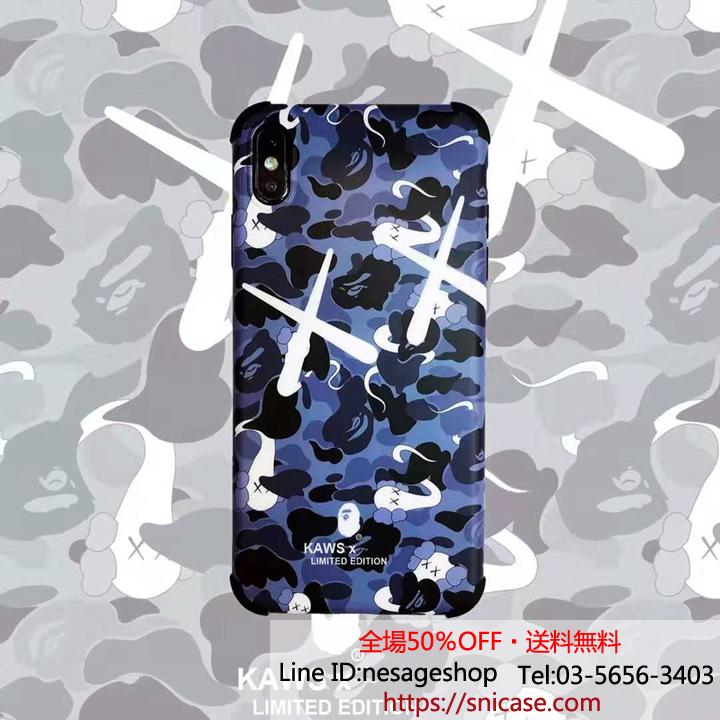 迷彩柄 アイホーン11 カバー kaws