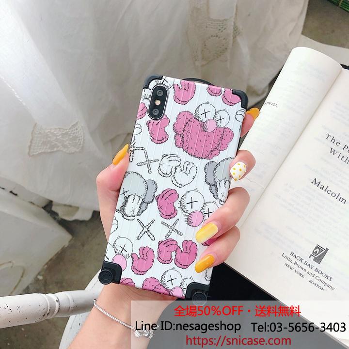kaws iphonexr xsmaxスマホケース