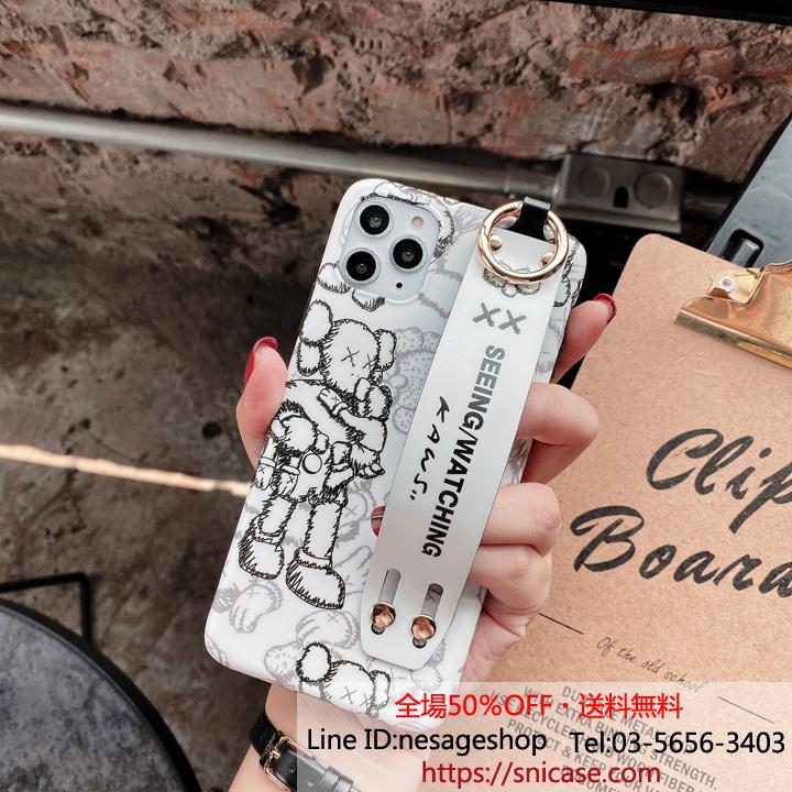 Kaws 持ちベルト付きケースiPhone11