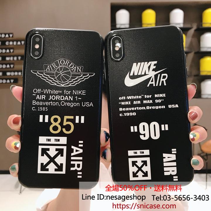 アイホン11 PRO MAXカバー ブランド柄