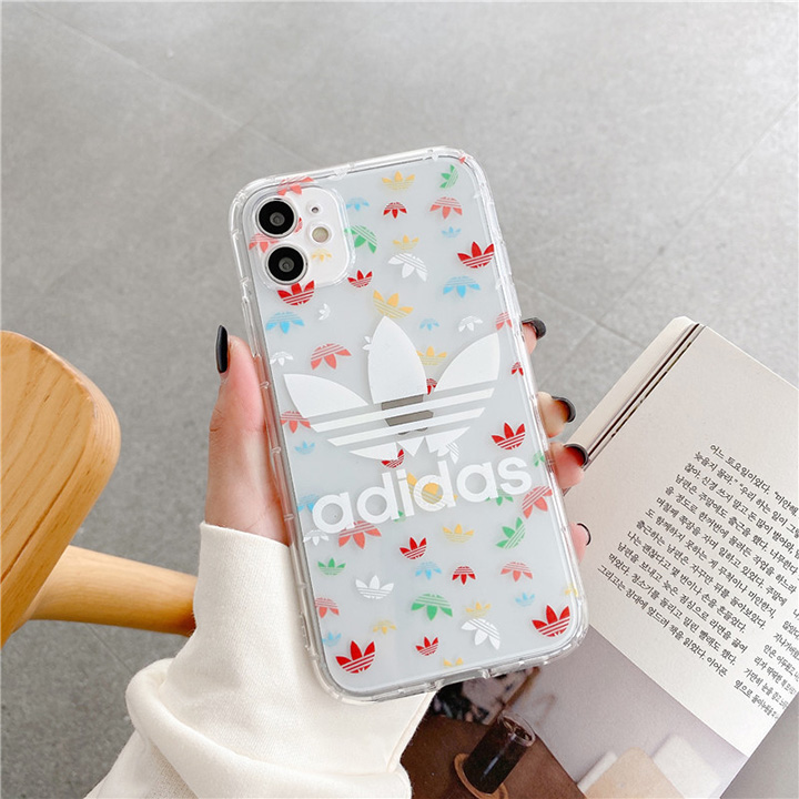 iPhone12 Adidas スマホケース セレブ愛用