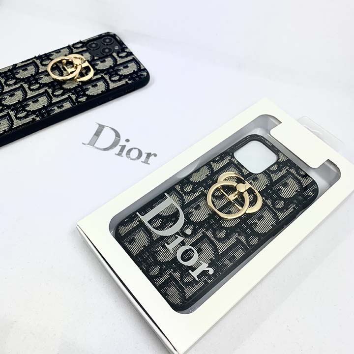 diorスマホカバー iphone12pro max 芸能人