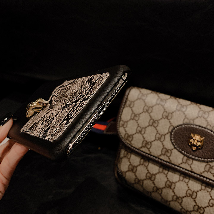 iPhone12ProMax Bvlgari ケース 高級感