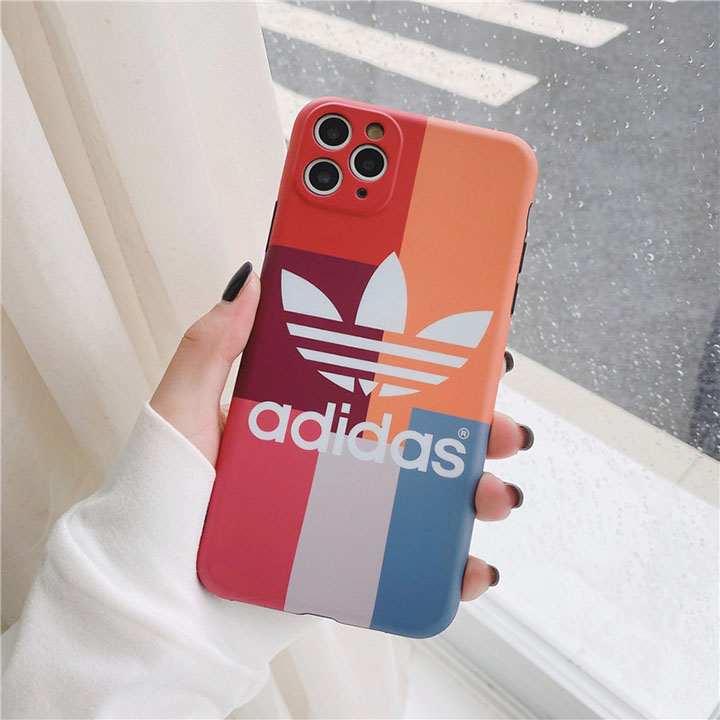 Adidas iPhone12カバー 流行り