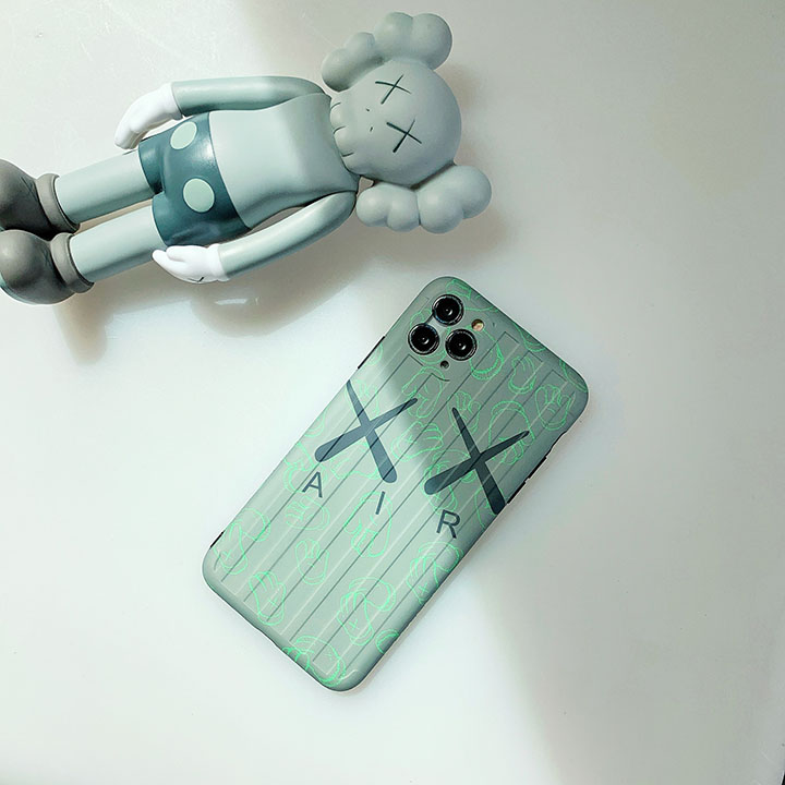 iphonex kawsケース 本物