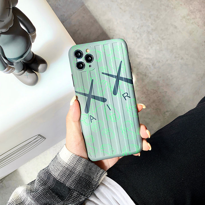 iphonex kawsケース 本物