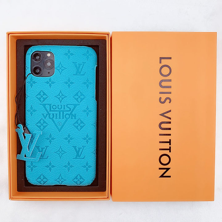 iPhone12ProMaxカバー LV 薄型