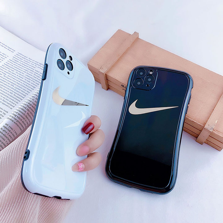 iPhone12Mini Nikeスマホカバー 上品