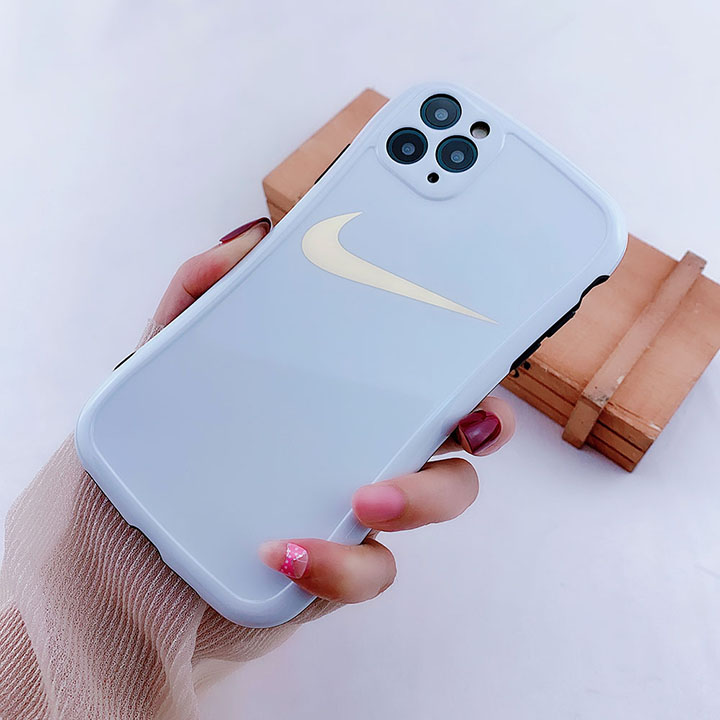 iPhone12Pro Maxカバー Nike スタイリッシュ