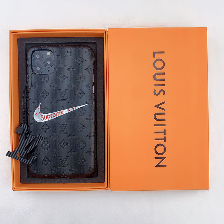 iphone12promaxカバー nike 全機種対応