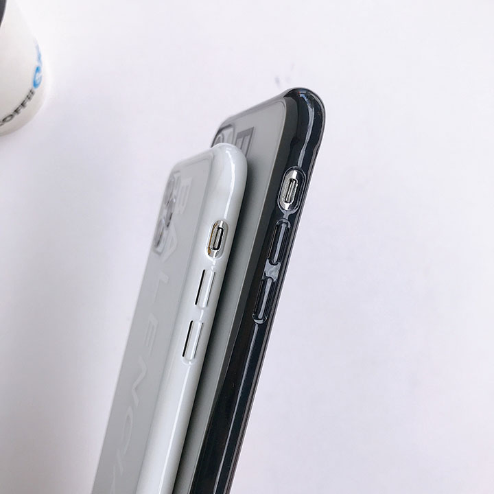 バレンシアガ iPhone12 カップルケース