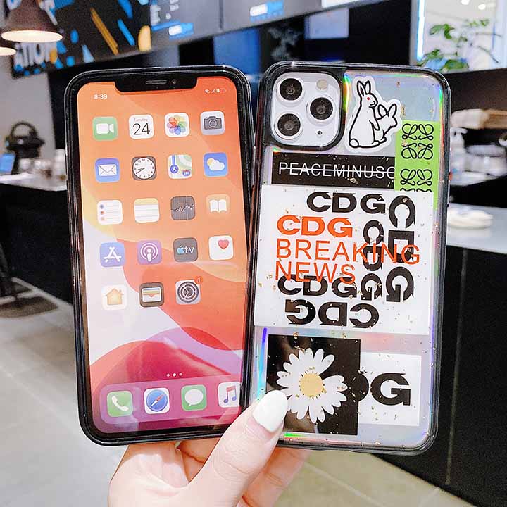 iphone12 gucciスマホカバー コラボ