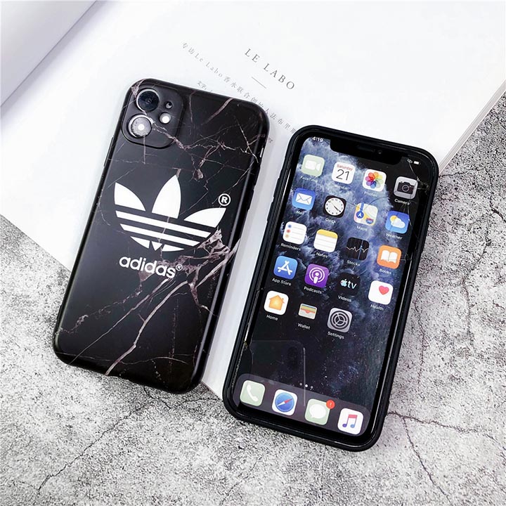 iPhone12Pro Adidasスマホケース カップル用