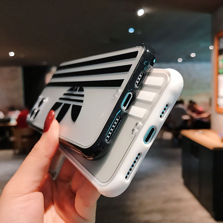 adidasスマホケース iphone12pro max ブランド