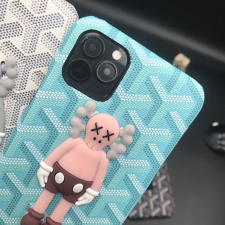 kaws iphone12カバー ハード