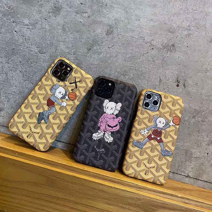 iphone12promax kawsスマホケース ブランド柄