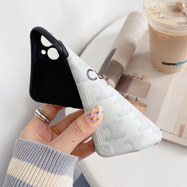 celineスマホカバー 12promax かわいい