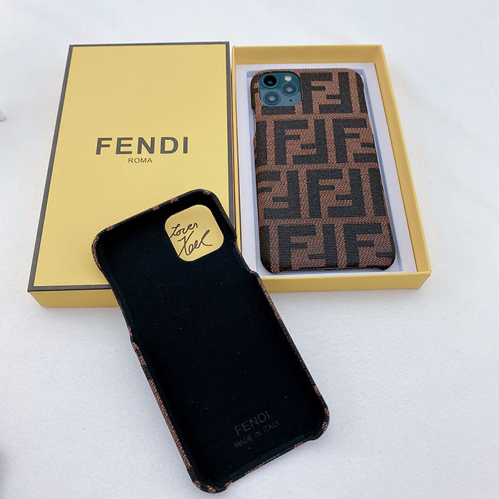 iphone11pro fendi 保護ケース