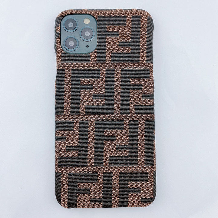 iphone11pro fendi 保護ケース