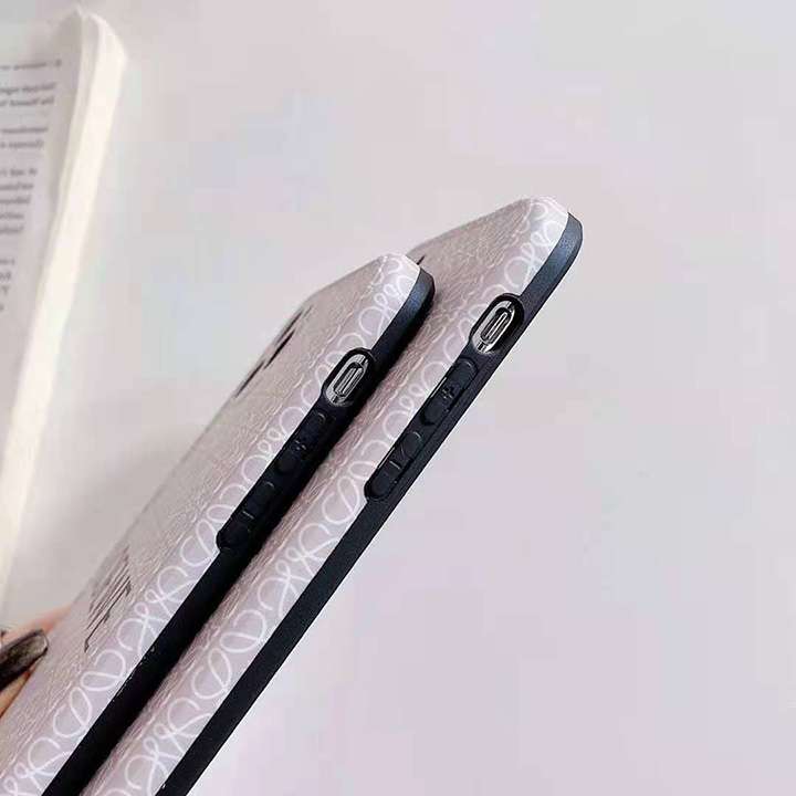 loewe iphone12miniカバー 薄型