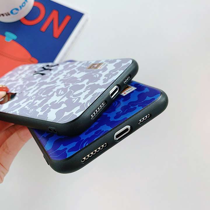 iPhone12Pro Max NYスマホケース 新作