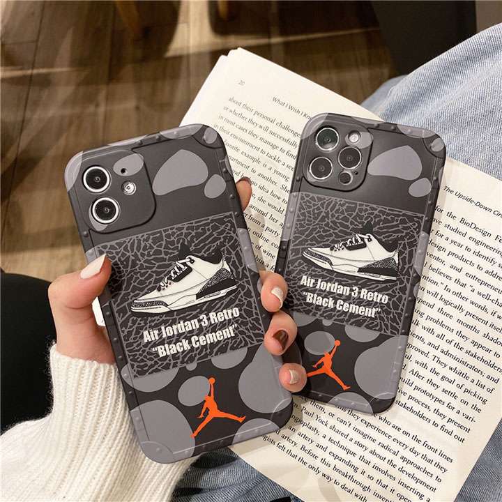 iphone12 air jordanスマホカバー 耐衝撃性