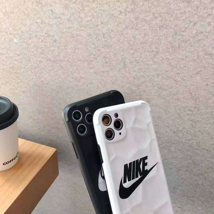 iPhone11Pro Maxケース ナイキ 流行り