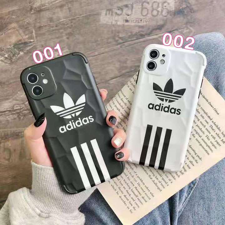 かっこいいiphone12カバー adidas