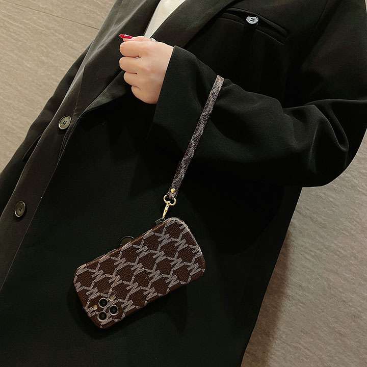 アイホン11ケース セレブ愛用