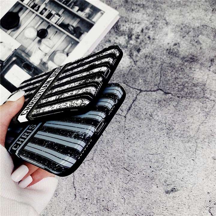 iPhone12カバー Dior コピー