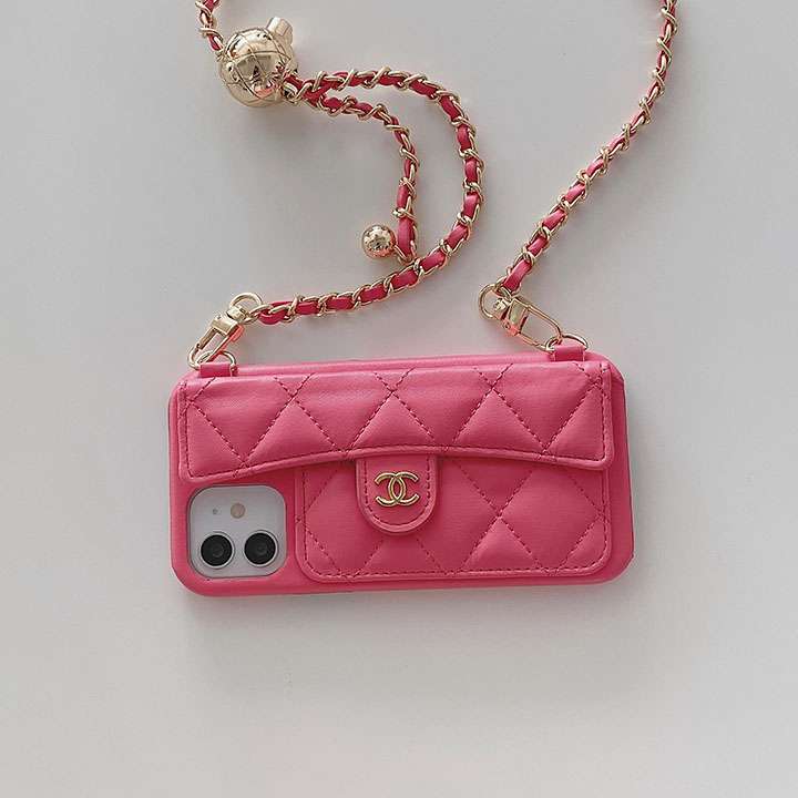 Chanel iphone15カバーファッション